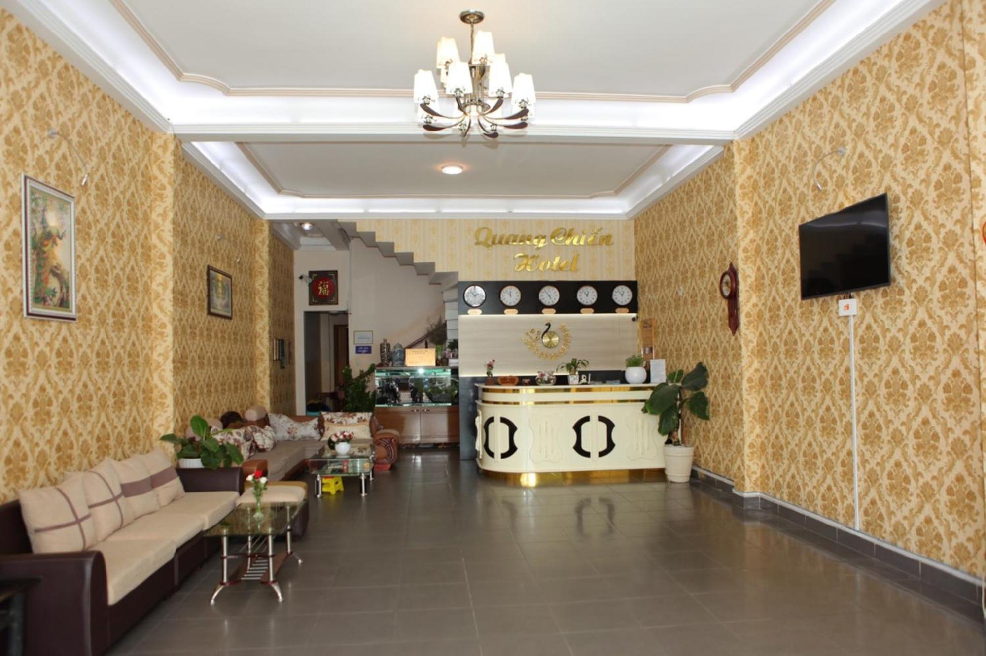 Quang Chien Hotel Da Lat Exterior photo
